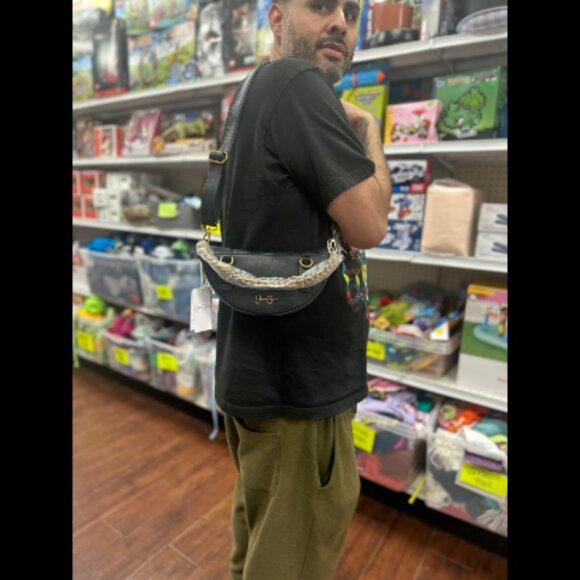 Jessica Simpson Bag - Belt Bag - new with tags - Picture 6 of 6